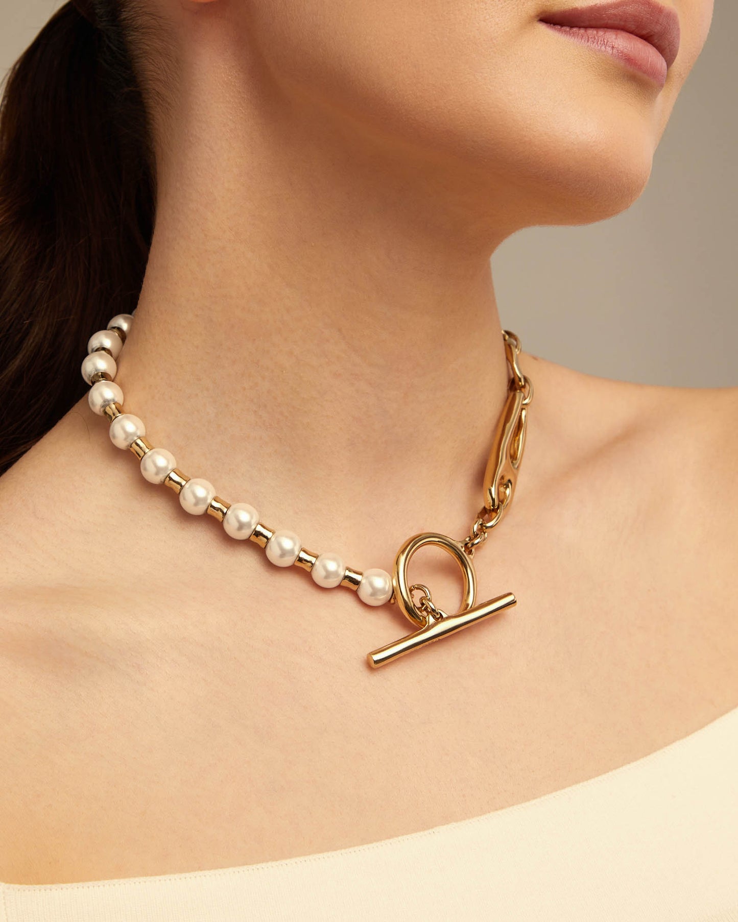 Pearl and Match Gold Necklace