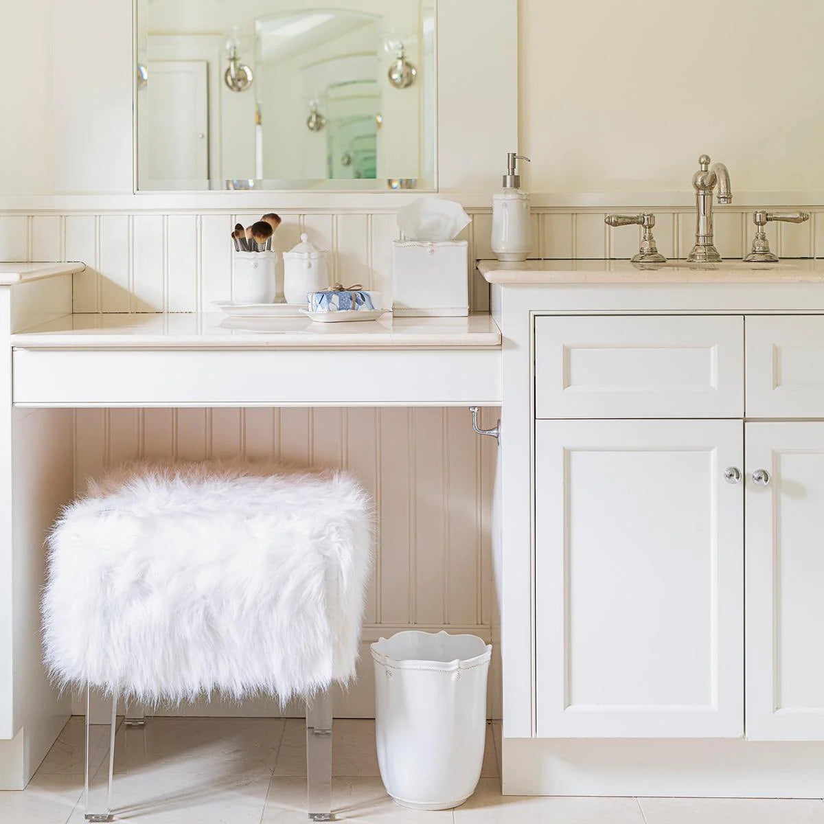 Berry & Thread Wastebasket - Whitewash
