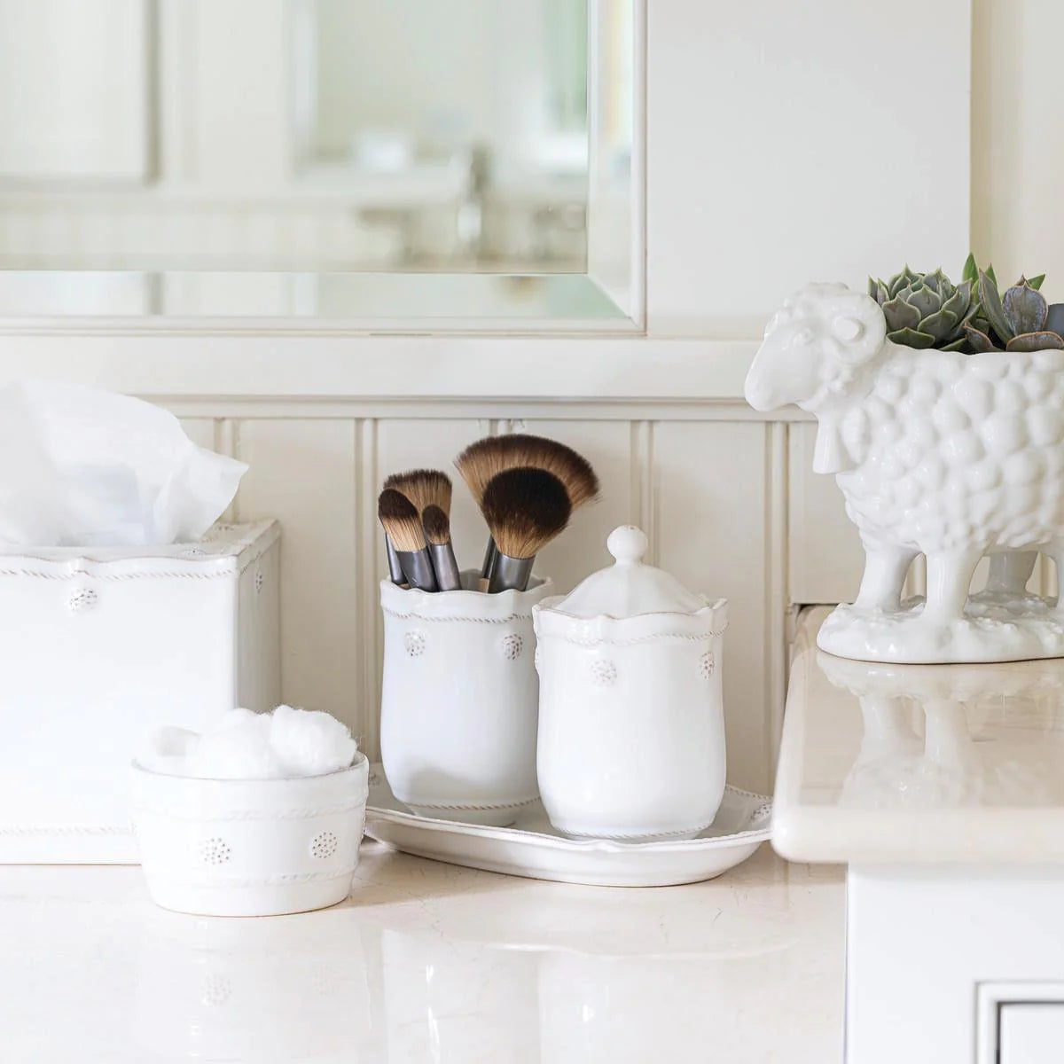 Berry & Thread Jar with Lid - Whitewash