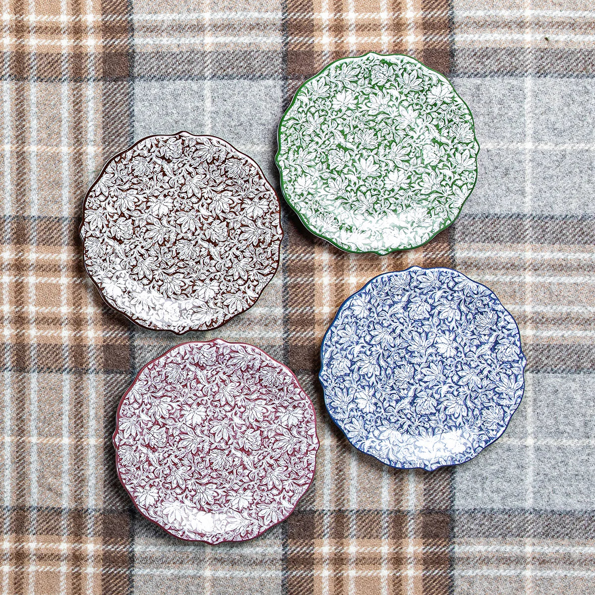 Veronica Beard Bohemian Vine Party Plate Assorted Set/4