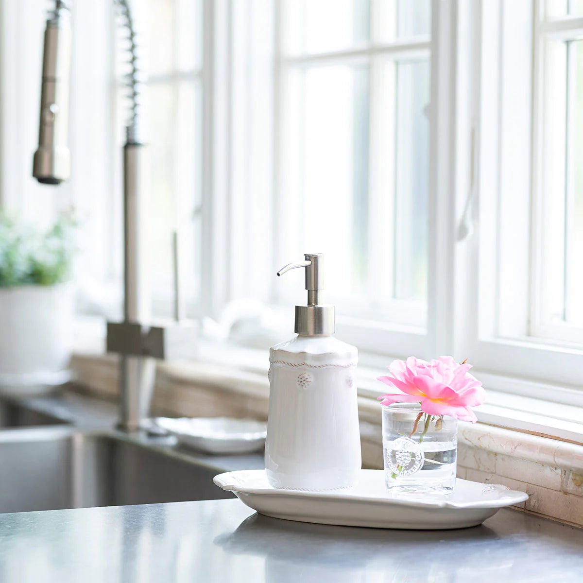 Berry & Thread Soap Dispenser - Whitewash