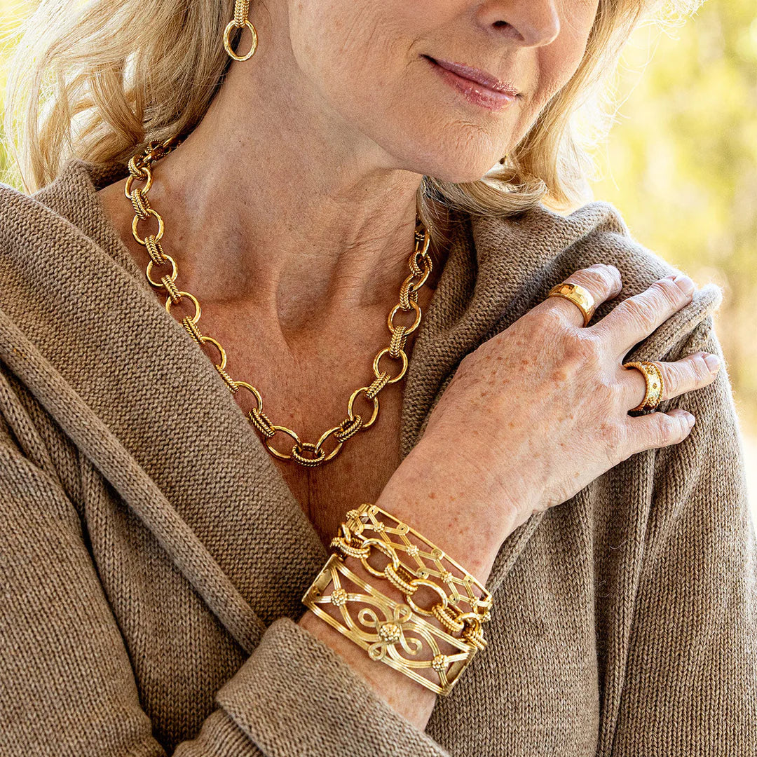 Monique Lattice Hinged Bangle - Gold