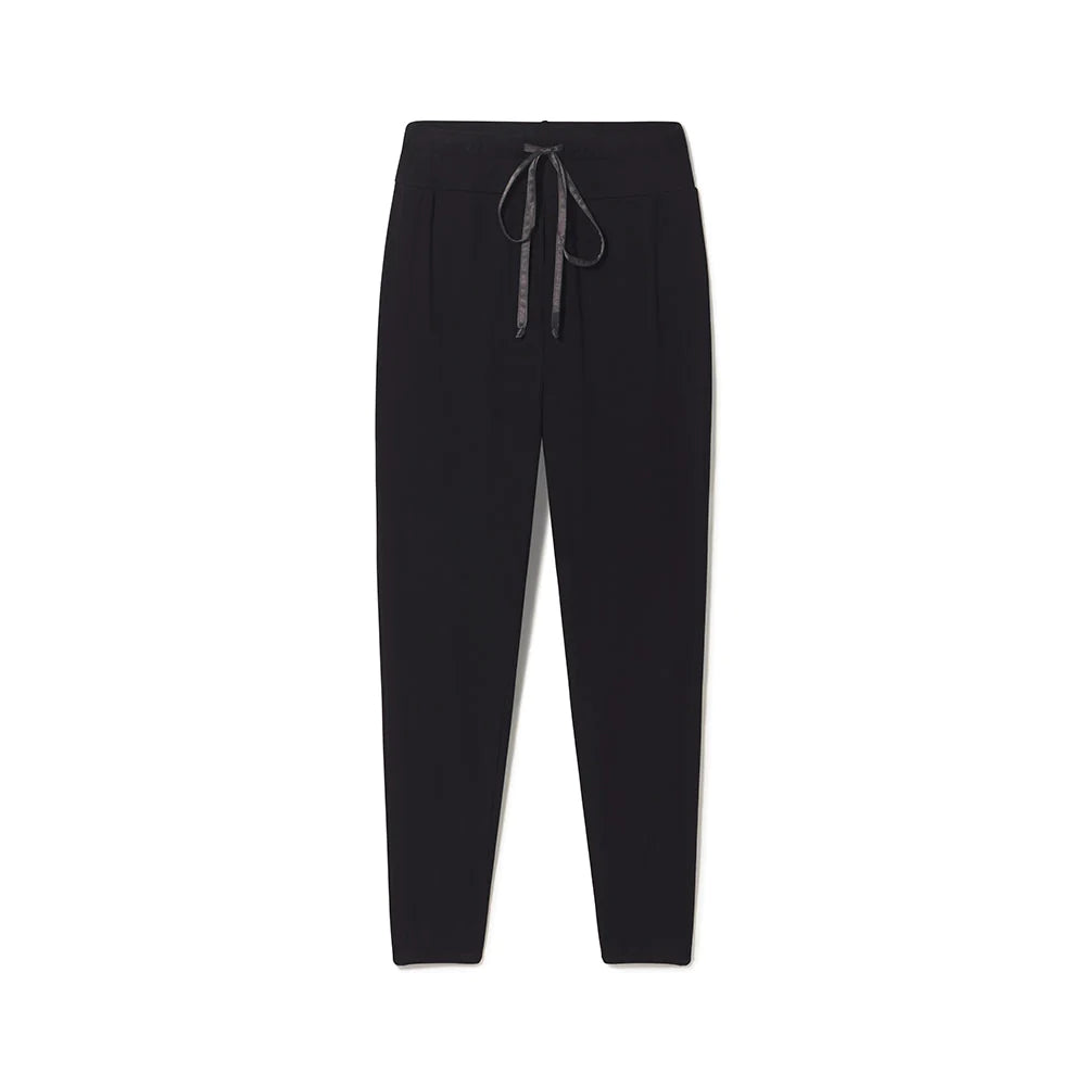 Dena Pant