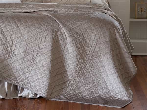 Chloe Coverlet