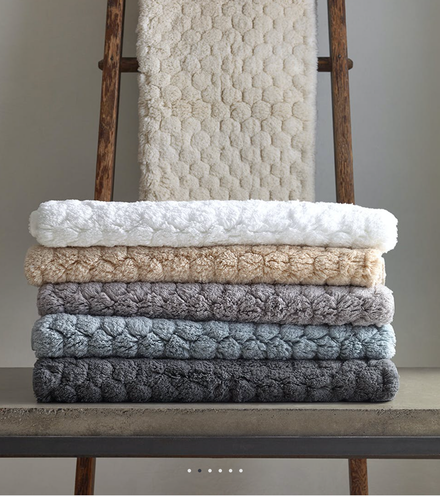 Lotus Bath Rug